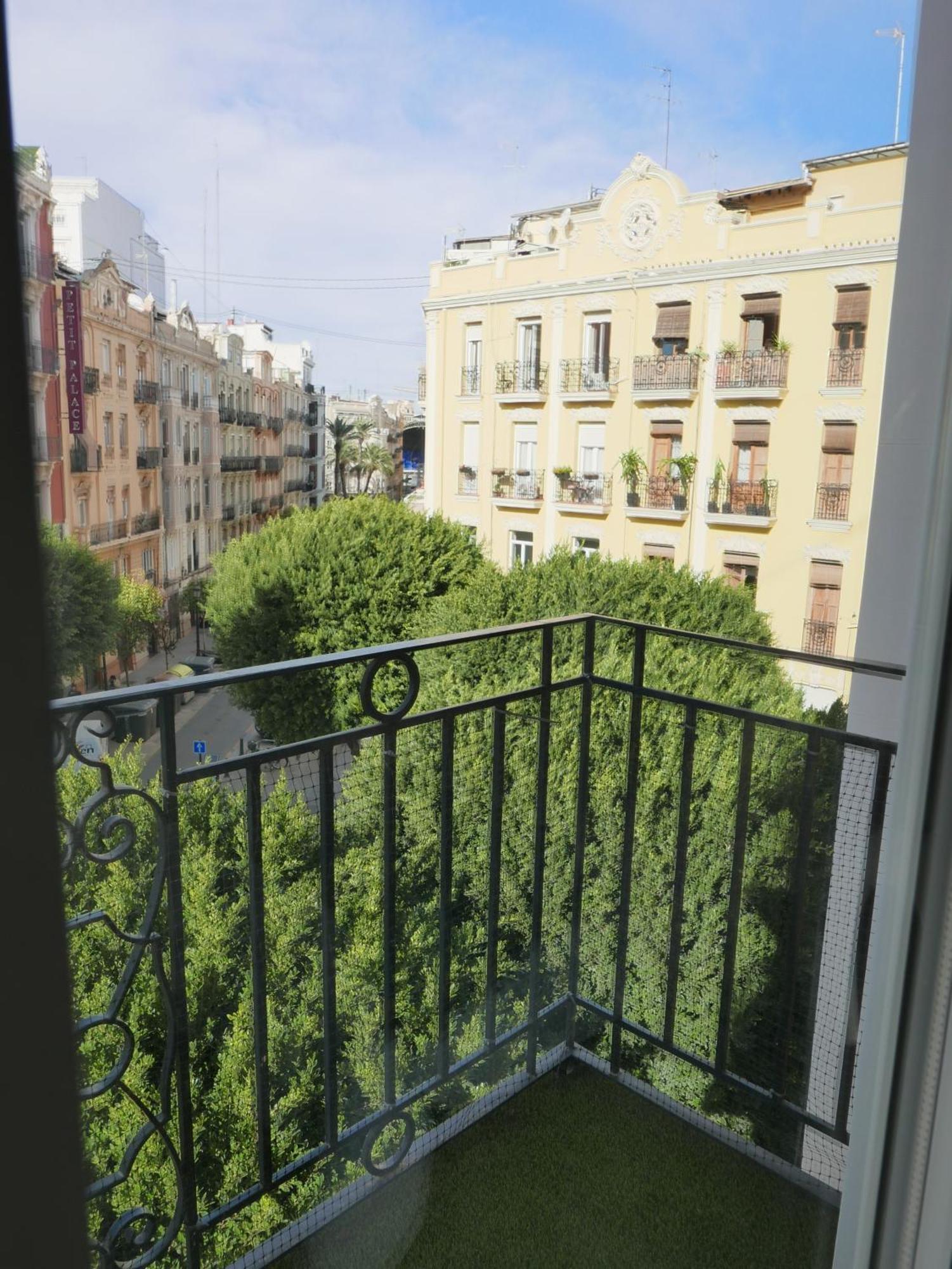 Apartment Familias Y Grupos Apartamento Muy Grande En El Centro De Valencia