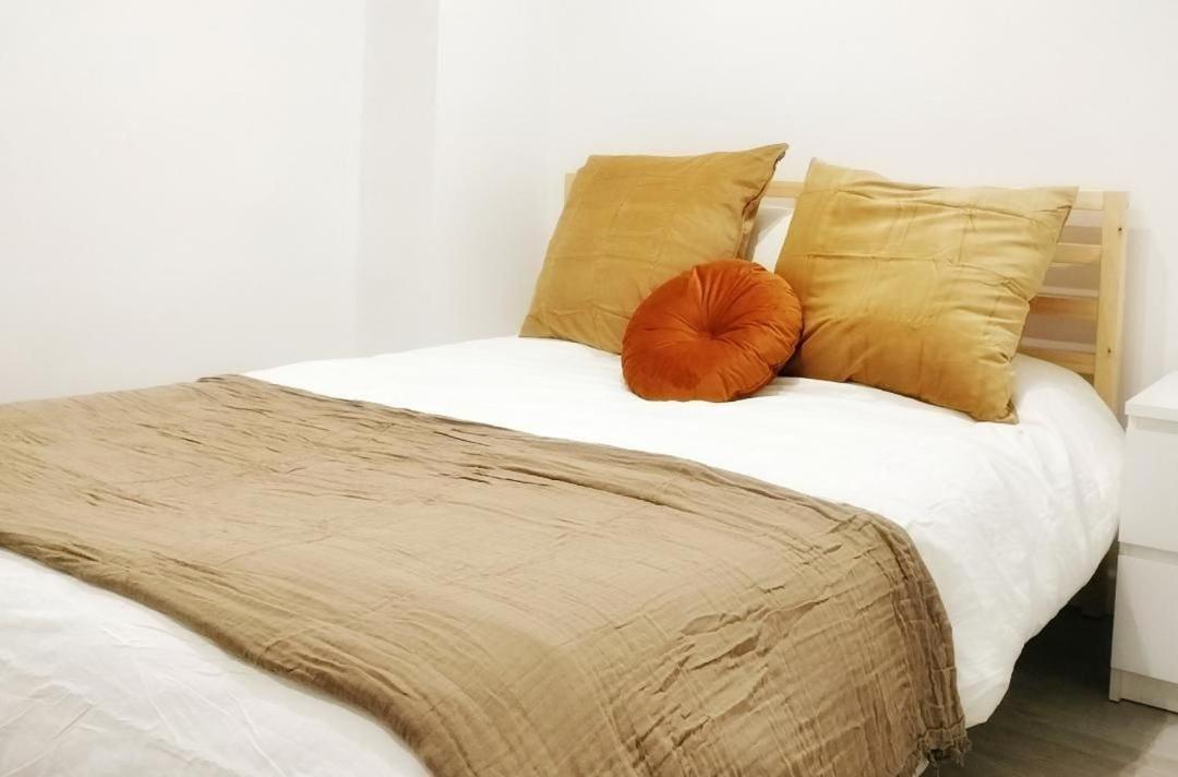 Familias Y Grupos Apartamento Muy Grande En El Centro De Valencia Apartment *