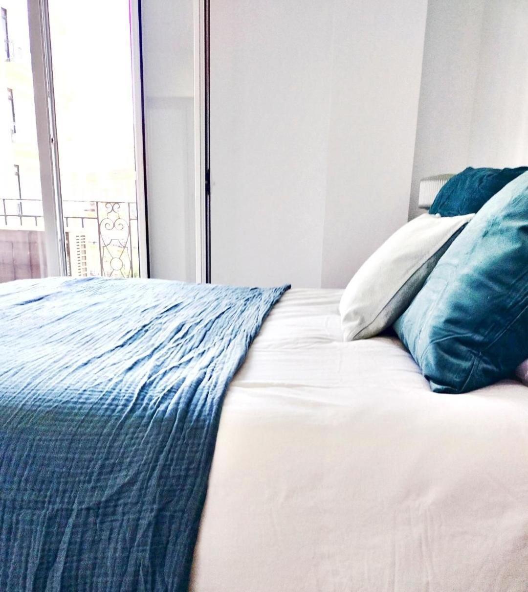 Familias Y Grupos Apartamento Muy Grande En El Centro De Valencia