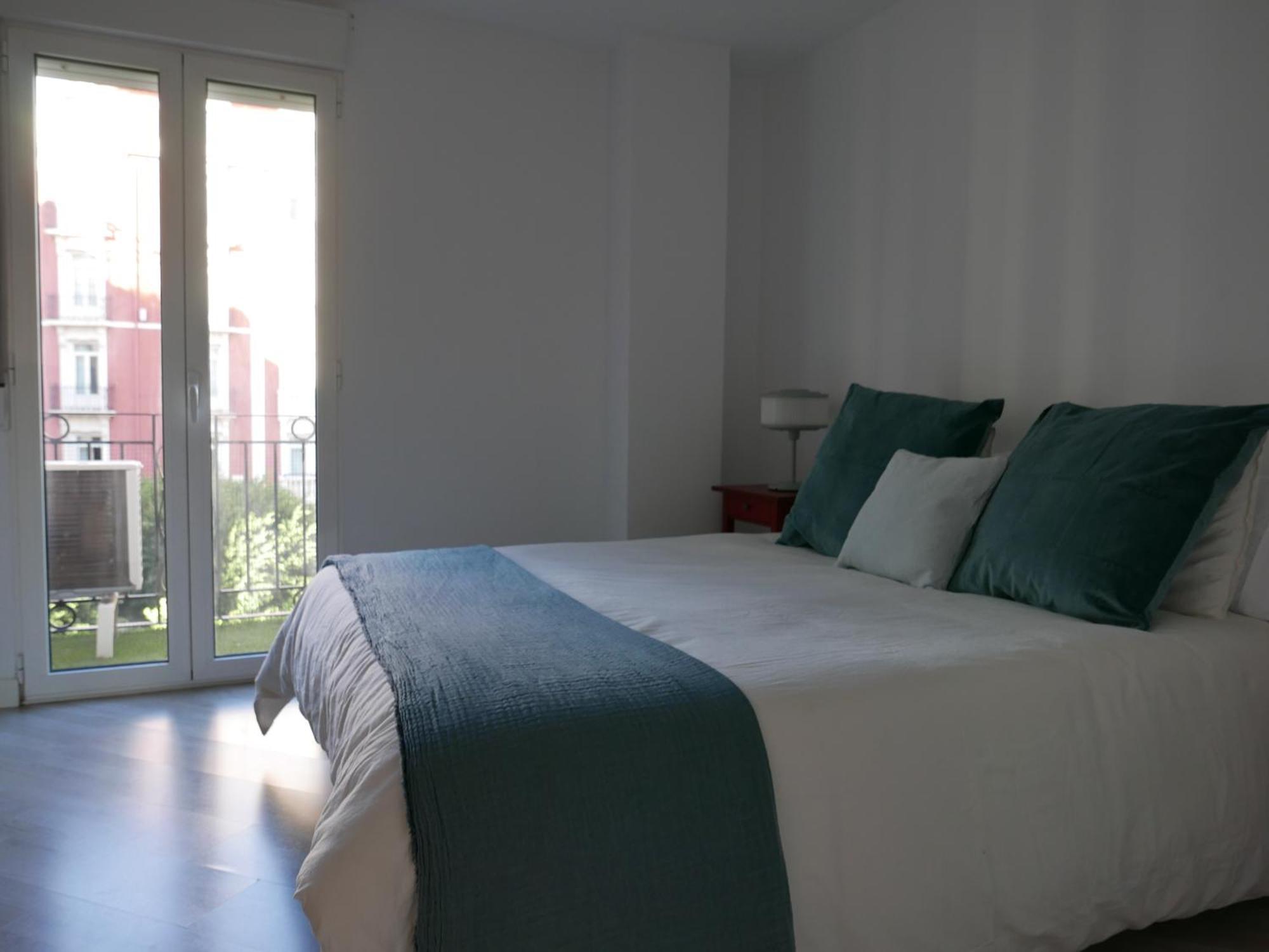 Familias Y Grupos Apartamento Muy Grande En El Centro De Valencia Apartment Valencia