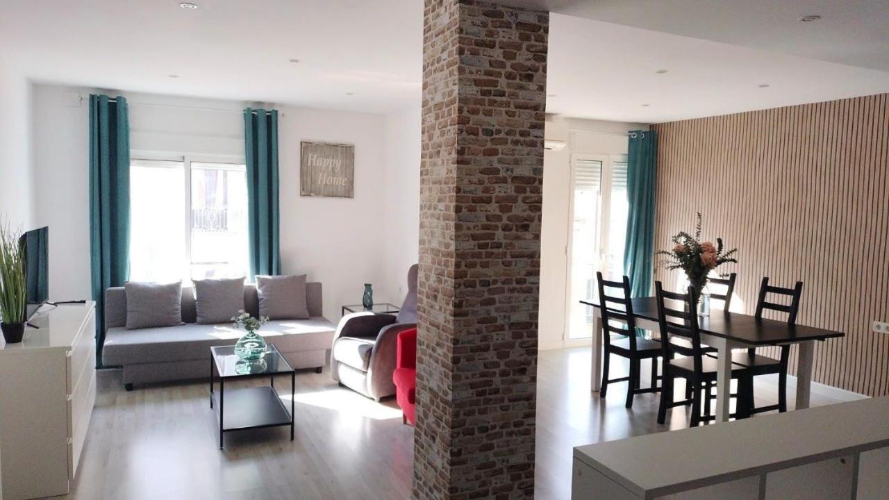 Familias Y Grupos Apartamento Muy Grande En El Centro De Valencia